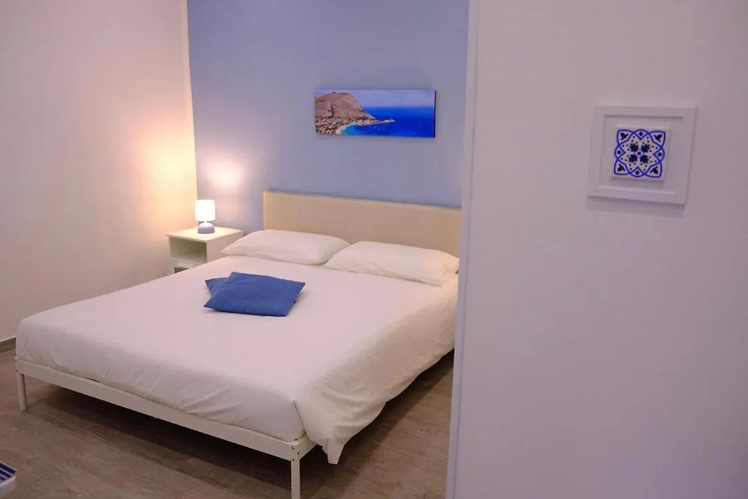 Casa Melu - Palermo Centro Apartment 0*,  Italy